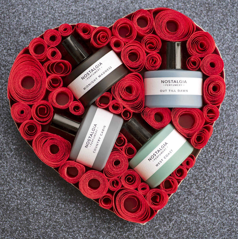 Nostalgia mini bottles in a heart shape box in red